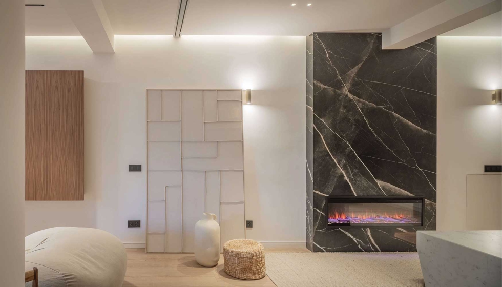 La compa��a ha incorporado su serie de mecanismos Simon 270 en los proyectos residenciales Casa ES y Casa NE, de Madrid...