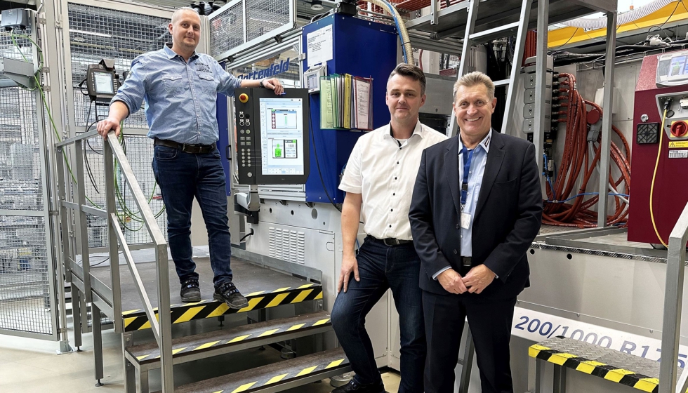 Pavel Bohunek y Marek Hejl, de Swoboda CZ, junto a Michal Slaba, de Wittmann Battenfeld CZ