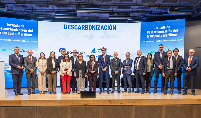 Participantes de la jornada organizada por SOERMAR y ALIMIA Shipyards Group, que reuni� a armadores, astilleros...