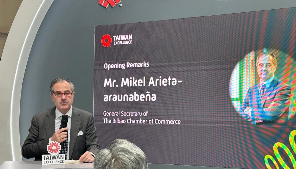 Mikel Arieta-Araunabe�a, secret�rio-geral da C�mara de Com�rcio de Bilbao, destacou os valores partilhados entre ambas as regi�es industriais...