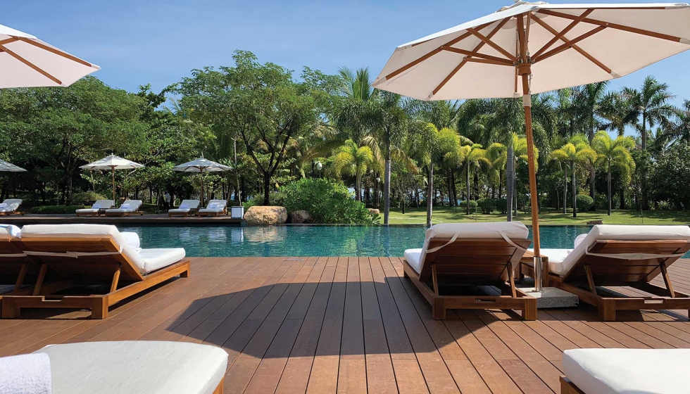 O deck de bambu apresenta elevada durabilidade e estabilidade dimensional, qualidades refor�adas por um sistema de fixa��o acess�vel e desmont�vel...