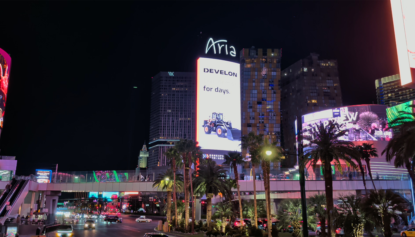 La presencia de Conexpo en la ciudad de Las Vegas se extendi� m�s all� de los l�mites del recinto ferial