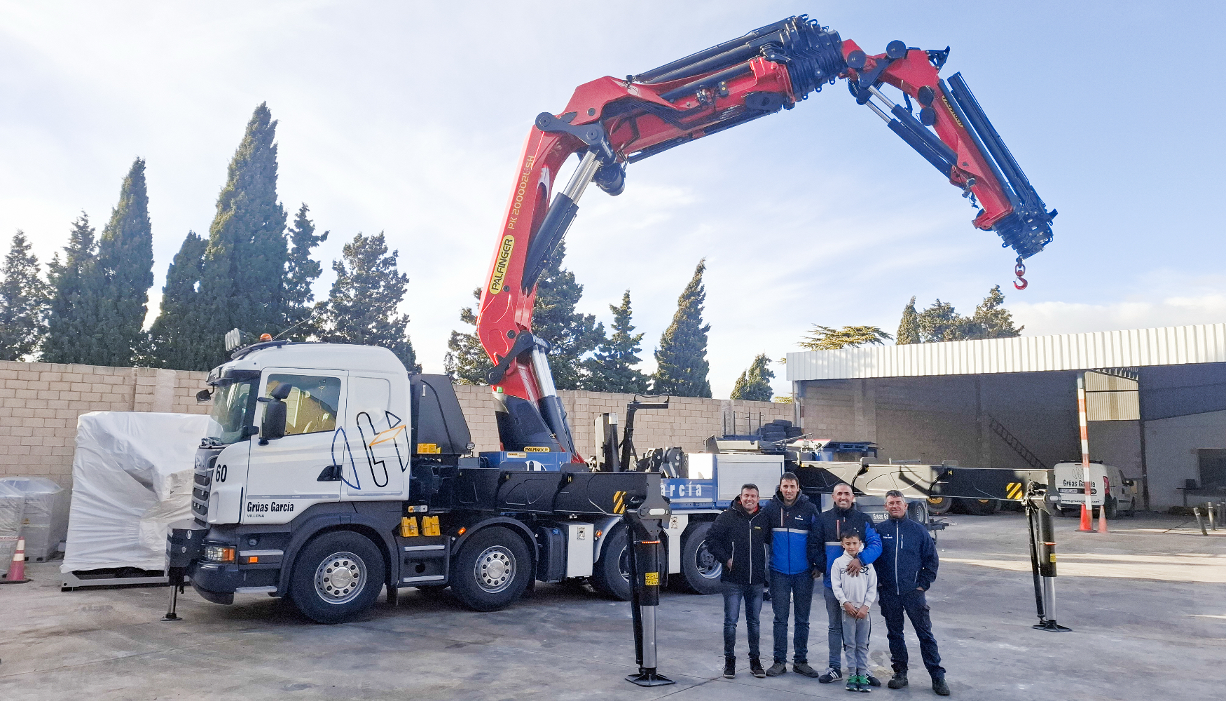 Acto de entrega a Gr�as Garc�a de la gr�a Palfinger PK 200002 L SH