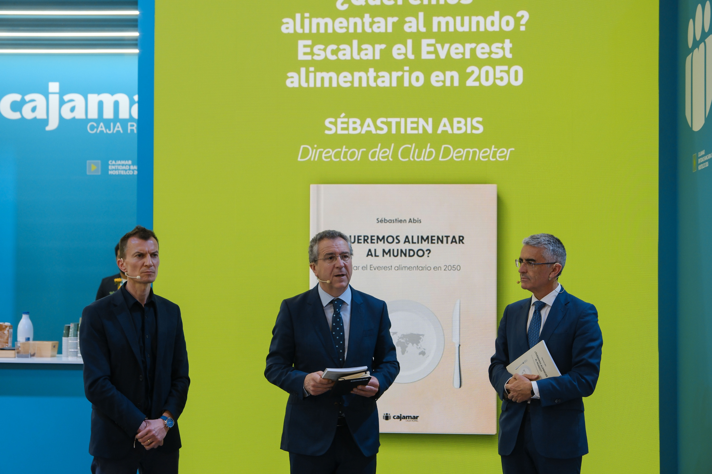 De izquierda a derecha, S�bastien Abis, Eduardo Baamonde y Roberto Garc�a Torrente...