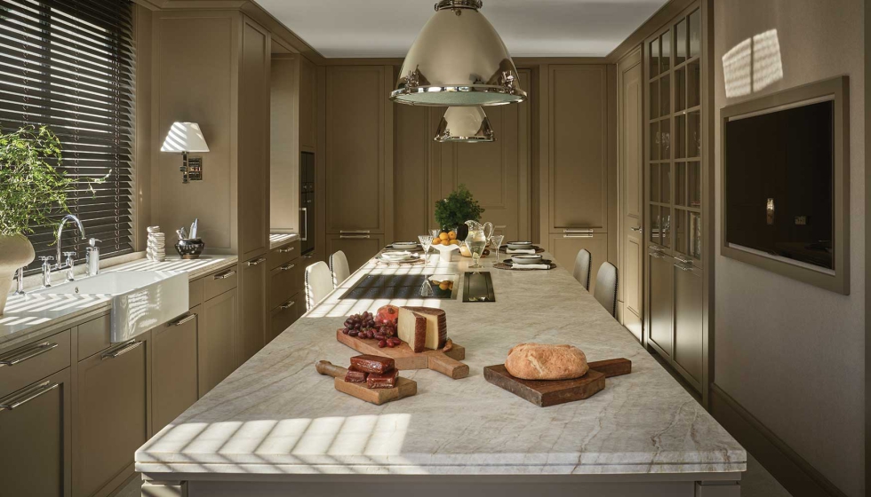 El modelo operativo de la firma se basa en la gesti�n integral del proyecto bajo un enfoque 'end-to-end'...