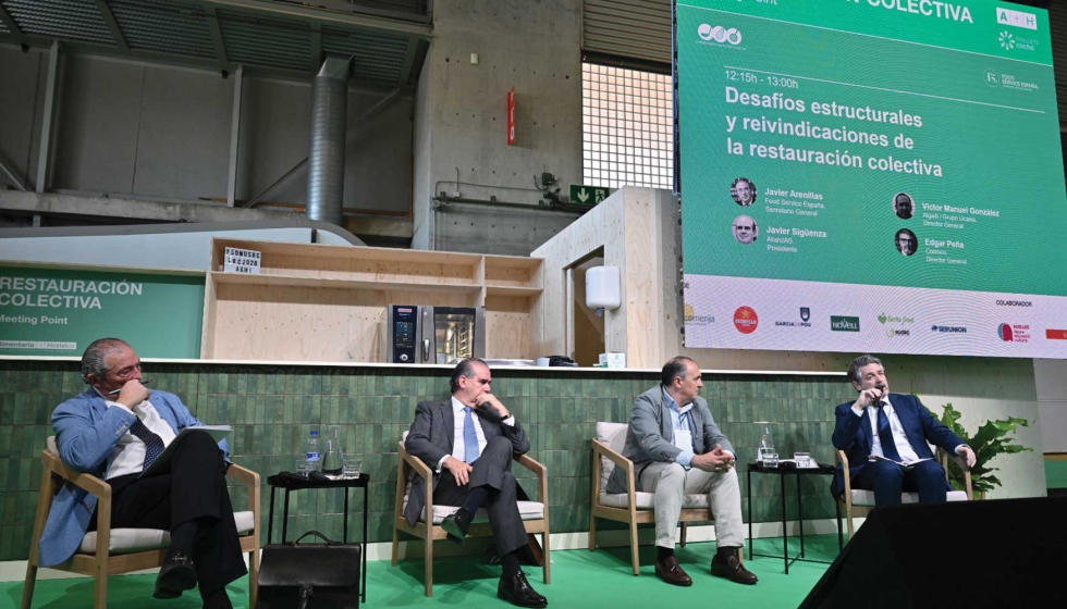 Durante las intervenciones...