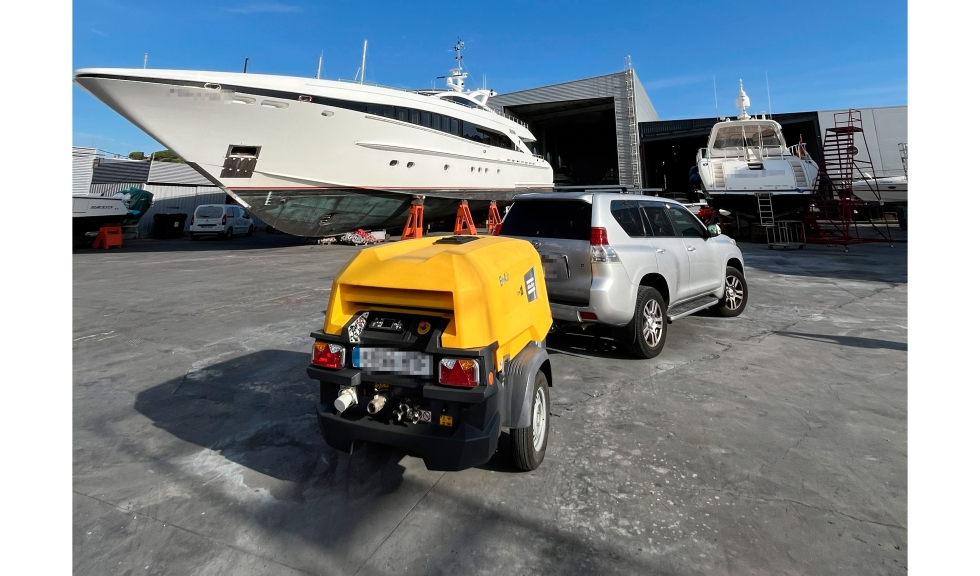 El compresor el�ctrico E-Air H185 de Atlas Copco permite a Neptune 2021 trabajar con m�s potencia y un flujo de aire constante en embarcaciones de...