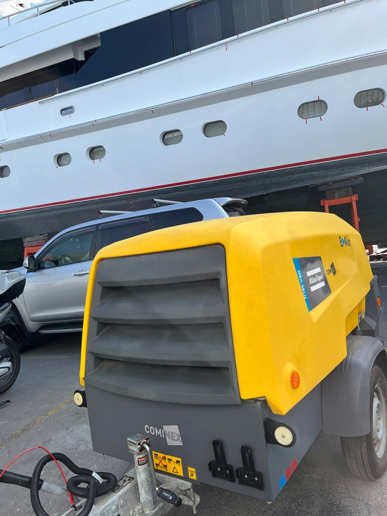 El E-Air H185 combina potencia, portabilidad y protecci�n frente a la corrosi�n, adapt�ndose a los exigentes entornos de los astilleros marinos...