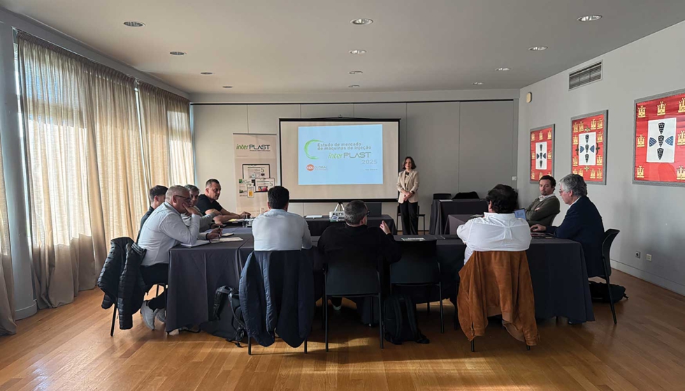 O evento contou, mais uma vez, com a presen�a da maior parte dos principais fornecedores de m�quinas de inje��o