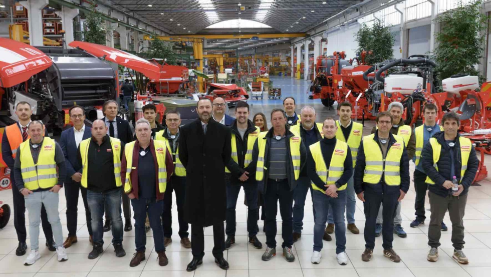 Asistentes al viaje profesional a Italia, del 24 al 26 de febrero, junto a Mirco Maschio, presidente de MASCHIO GASPARDO...