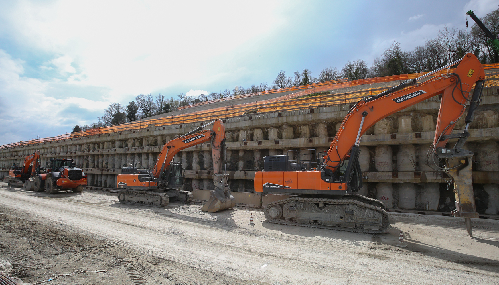 Algunas de las m�quinas entregadas por Develon