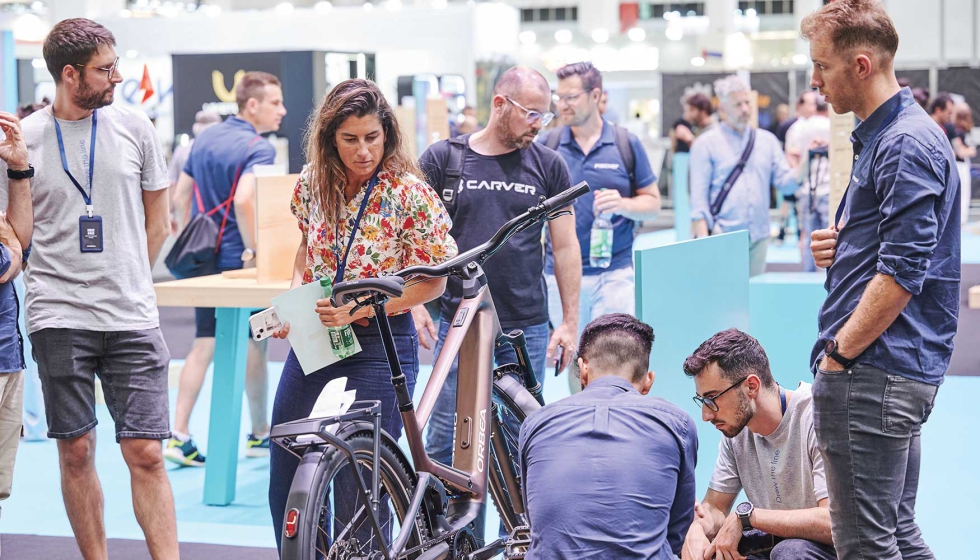 El jurado, evaluando candidatos