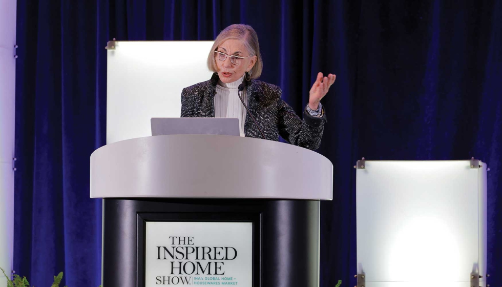 Ponencia de Leatrice (Lee) Eiseman, directora ejecutiva del Pantone Color Institute y directora del Eiseman Center for Color Information and Training...