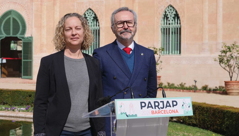 Pedro Calaza, presidente de la Asociaci�n Espa�ola de Parques y Jardines P�blicos, y Cristina Vila Rutllant...