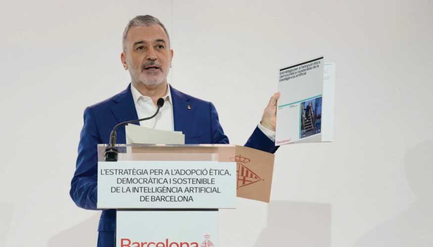 El alcalde de Barcelona, Jaume Collboni...