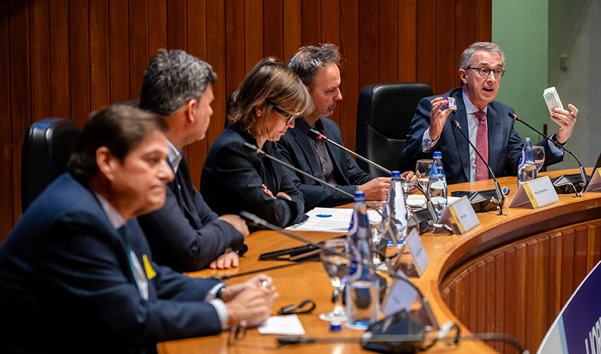 Expertos alertaron sobre los riesgos de desabastecimiento y la presi�n de precios que afectan a la viabilidad de los medicamentos gen�ricos...
