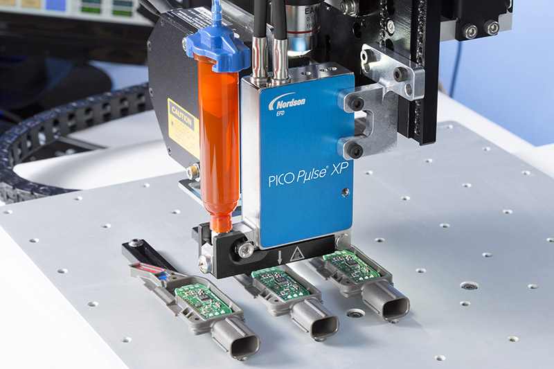 Sistema de Chorro (jetting) PICO P�lse: Innovaci�n en la Selladura de Sensores Automotrices