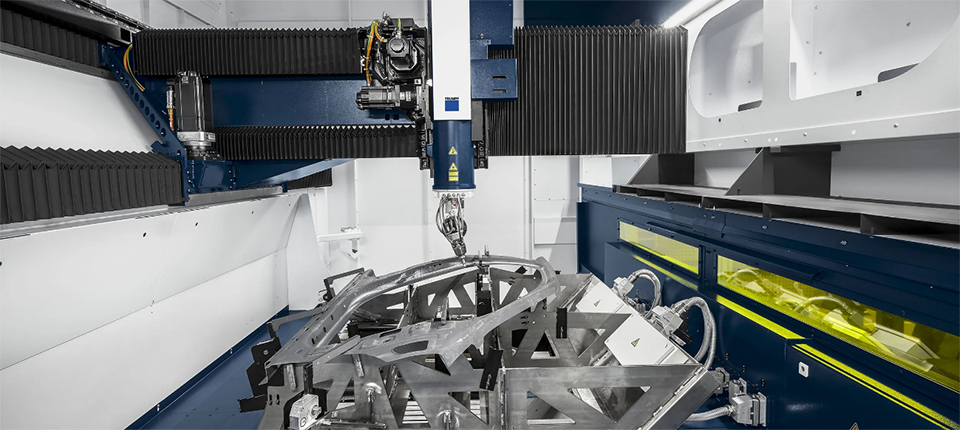 Sistemas TruLaser Cell da Trumpf com controlo Beckhoff: maior velocidade, precis�o e sincroniza��o das trajet�rias laser...