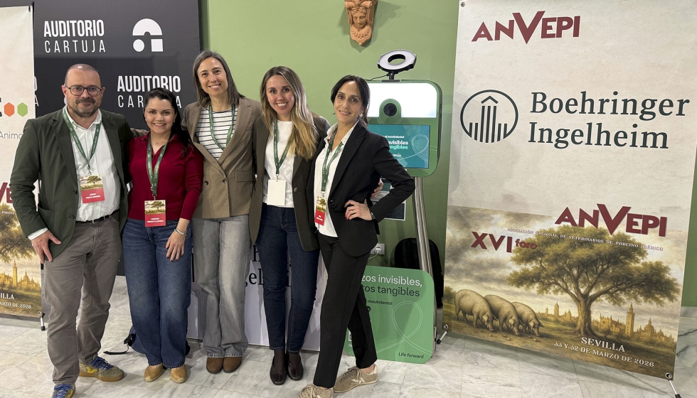 Equipo humano de Boehringer Ingelheim Animal Health Espa�a en el Foro ANVEPI