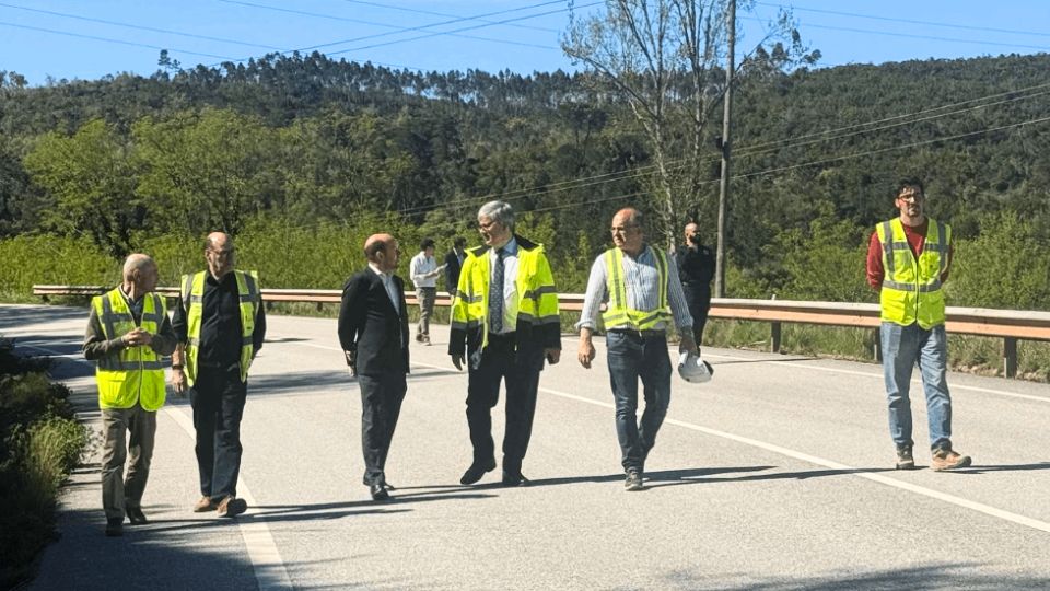 A visita conjunta � EN347 teve como objetivo avaliar os danos causados pelas intemp�ries e acompanhar os trabalhos em curso...