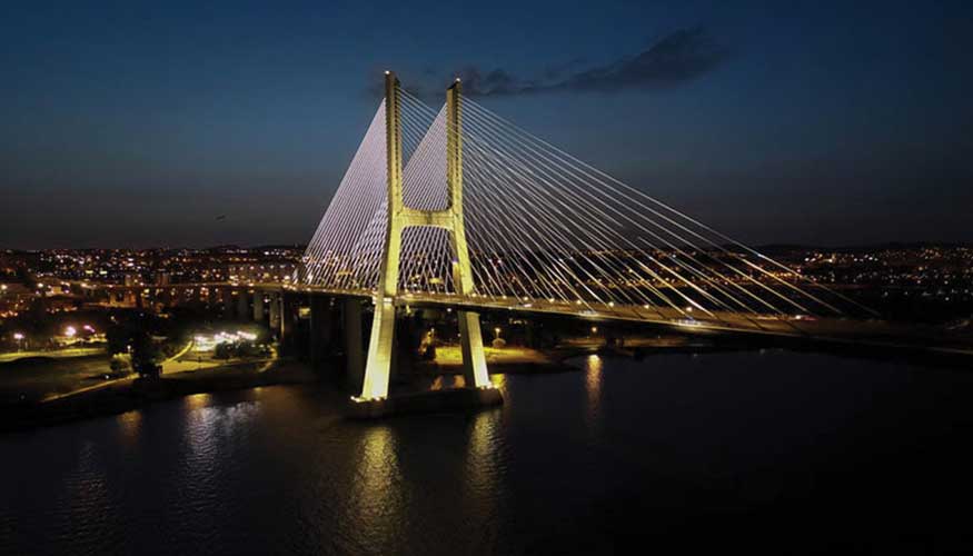 La compa��a reafirma su compromiso con el �rea de Iluminaci�n LED, consolidando su actividad y manteniendo plena capacidad operativa...