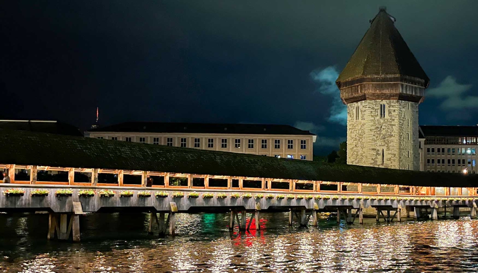 El Puente de la Capilla se considera el monumento hist�rico m�s importante de la ciudad de Lucerna