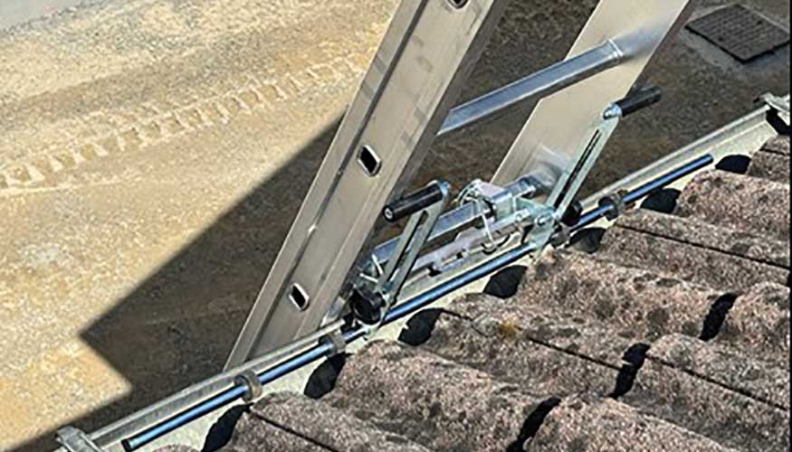 Sistema sujetaescaleras Svelt