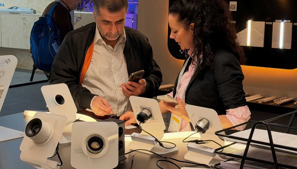 Los downlights Focalis son altamente regulables para adaptarse a cualquier proyecto lum�nico