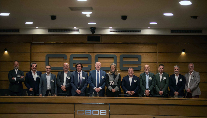La junta de la Asamblea General de ADINE, celebrada en la sede de CEOE en Madrid