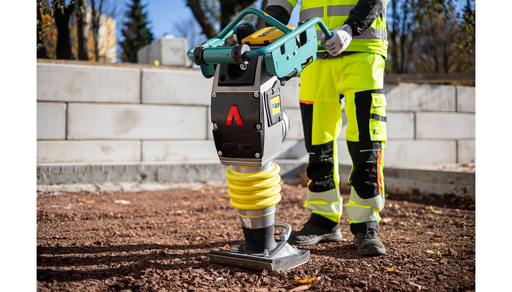 Plancha vibratoria el�ctrica eAPF 12/40