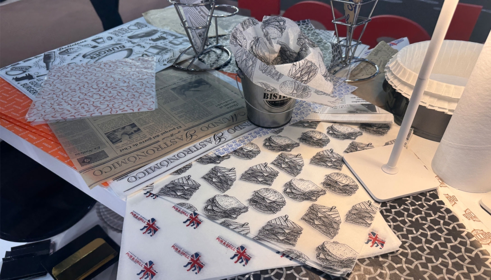 Diferentes aplicaciones de packaging en papel presentadas por Salaet en su stand en Alimentaria