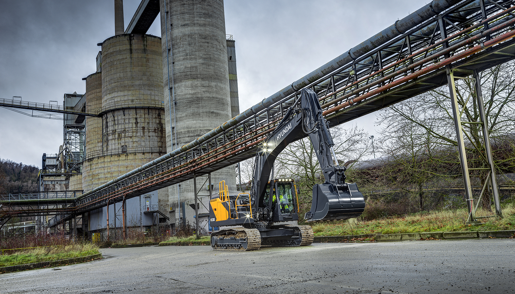 Nueva excavadora HX300 Next Generation