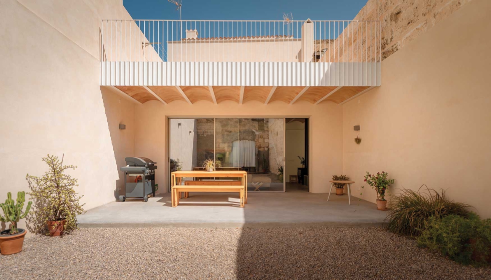 La carpinter�a de aluminio permite ampliar los l�mites...