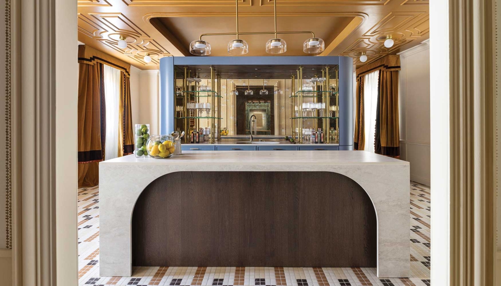 A trav�s de sus colecciones y del servicio Art Factory, la compa��a pone de manifiesto que el mosaico no solo reviste espacios, sino que los define...