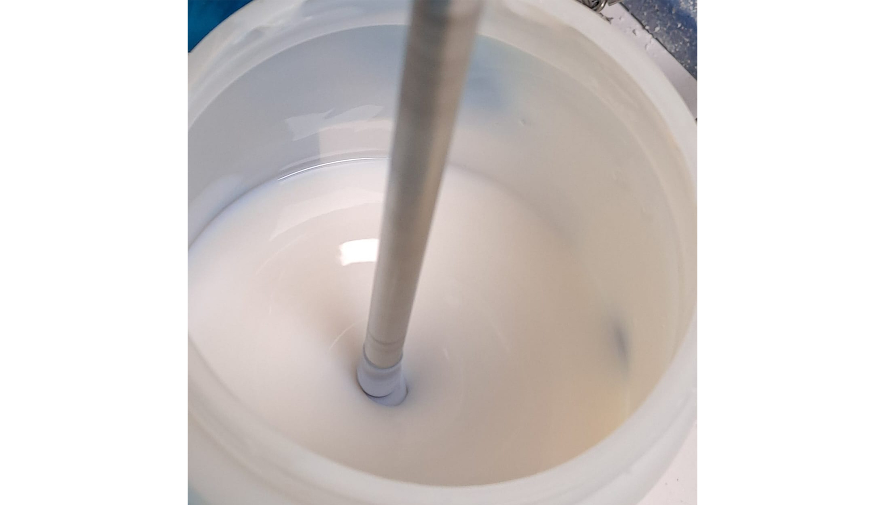 Formulaci�n de barniz transparente