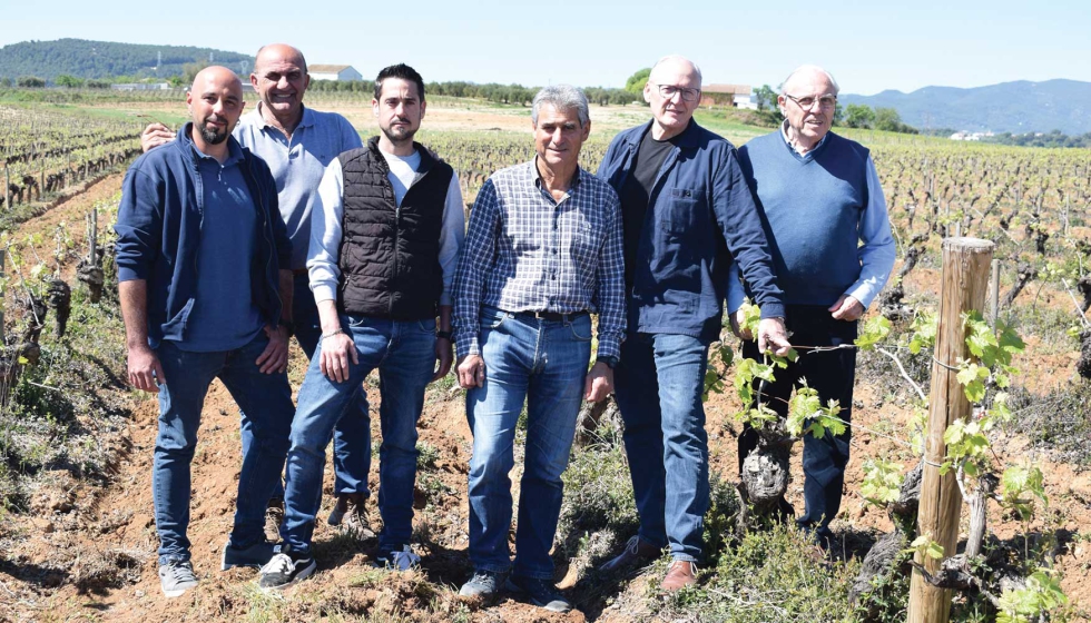 La coalici�n est� formada por Uni� de Pagesos de Catalunya, Joves Agricultors i Ramaders de Catalunya (JARC) y Dominio de la Vega (Requena, Valencia)...