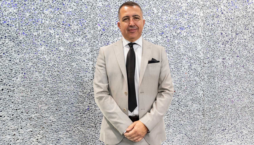 Ignacio Moya, director de Prescripci�n de ALUVAL