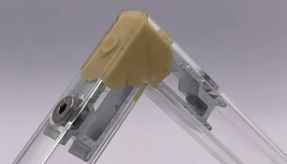 Detalle de escuadra de Anudal con bicomponente