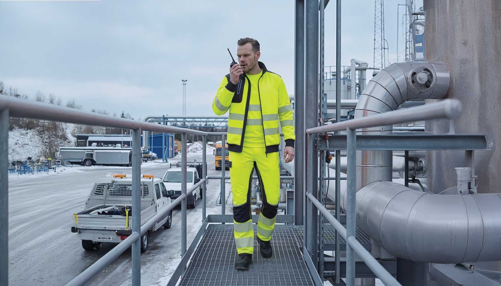 Chaqueta polar, pantal�n y camiseta t�cnicos V.Dynamix Hi Vis