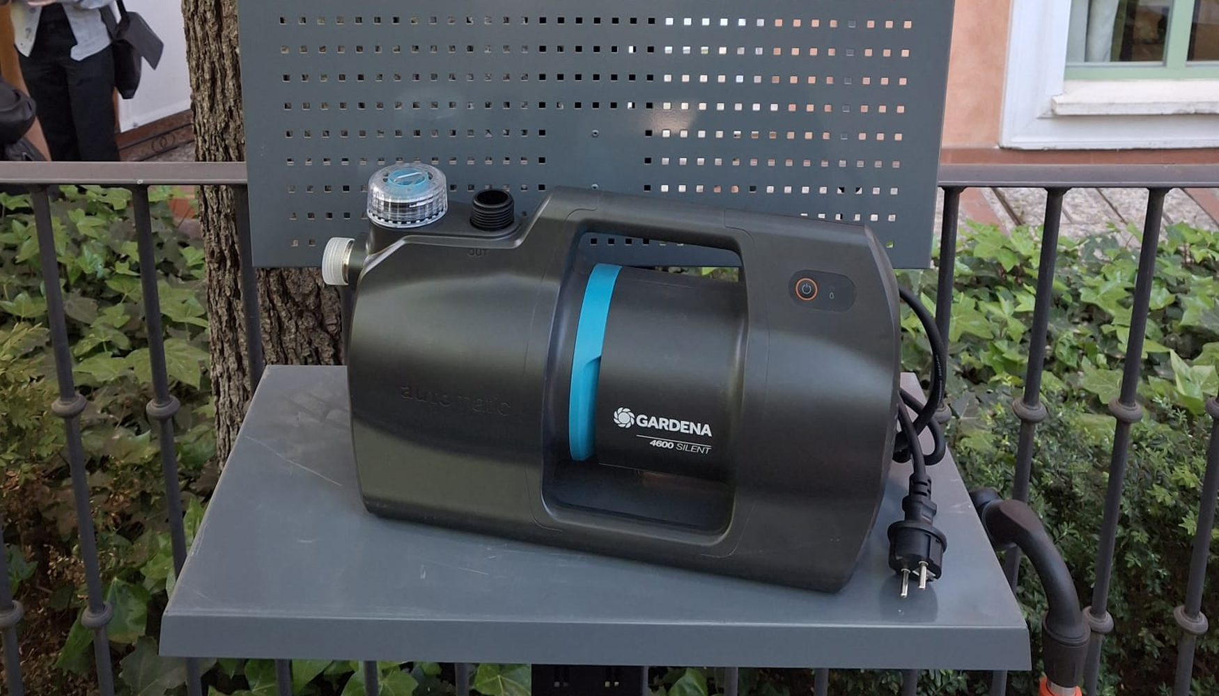 Bomba capaz de elevar el agua a m�s de 40 metros