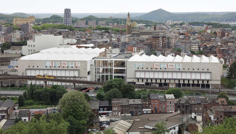 La renovaci�n del Palacio de Exposiciones de Charleroi, realizada por los estudios AgwA (Bruselas) y architecten jan de vylder inge vinck...