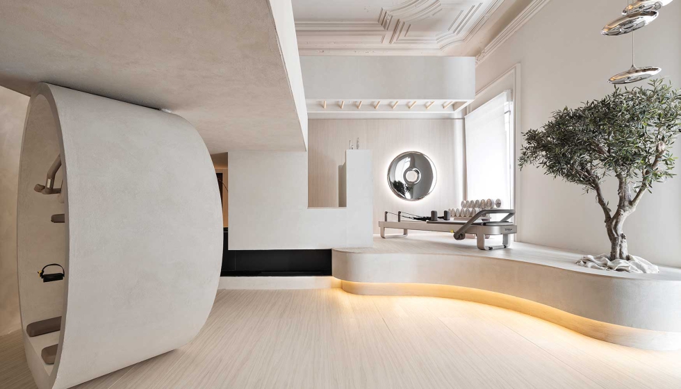 El culto al bienestar es la propuesta de H�ctor Ruiz, uno de los dise�adores con una participaci�n m�s longeva en Casa Decor, para Technogym...