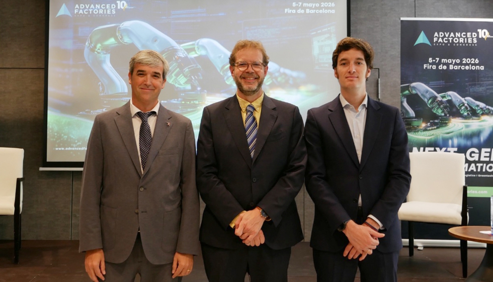 De izquierda a derecha, Carlos M�ndez, presidente de Advanced Factories y de AER Automation; Jordi Garc�a Brustenga...