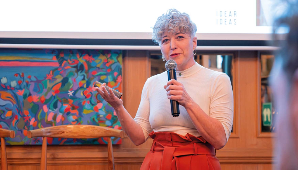 Pepa Casado, responsable de la direcci�n creativa de interihotel MAD26, expuso los ejes tem�ticos de la presente edici�n...