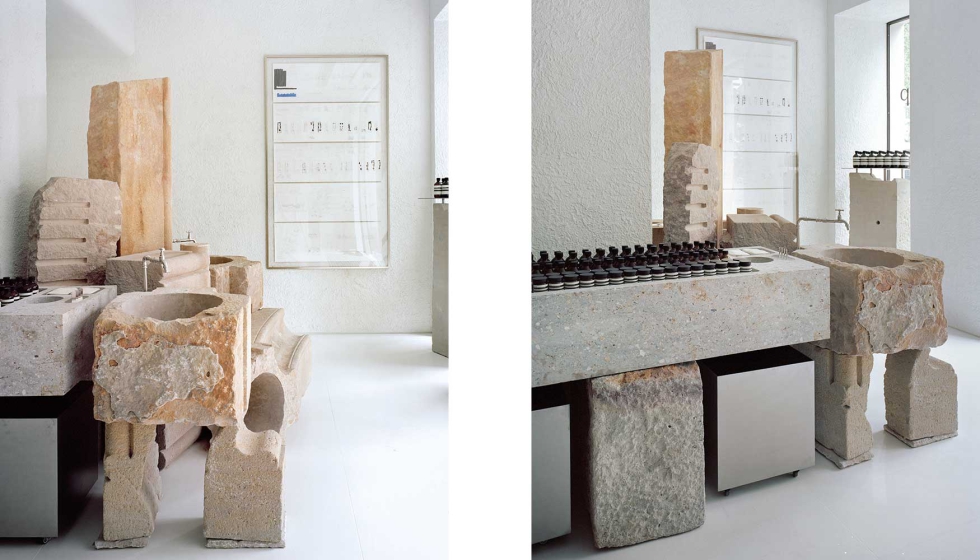 La iluminaci�n, favoreciendo la luz natural, permite descubrir la belleza de la imperfecci�n en este proyecto de dise�o interior...