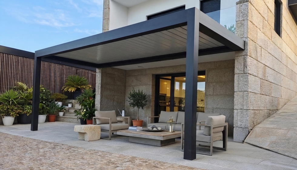 Instalaci�n de p�rgola bioclim�tica ELYA realizada por la empresa SOL Y LLUVIA de Vimianzo (A Coru�a)