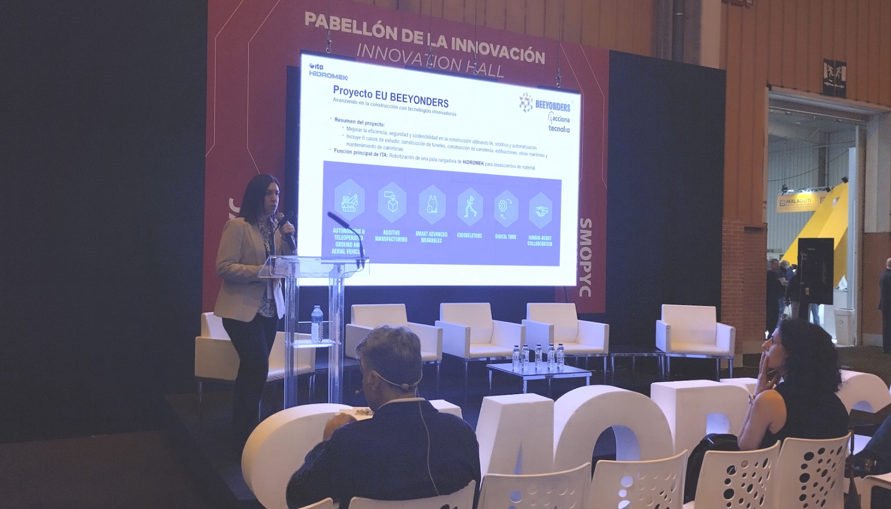 Presentaci�n del Proyecto EU Beeyonders por parte de Mayte L�zaro