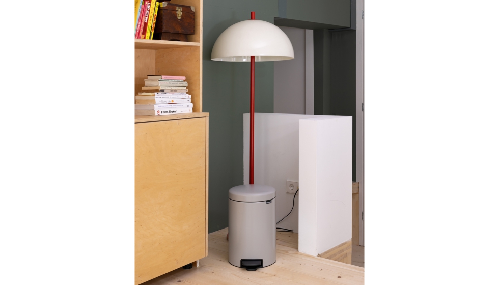 Cubo de pedal NewIcon 12L, de Brabantia en el nuevo color Soft Grey
