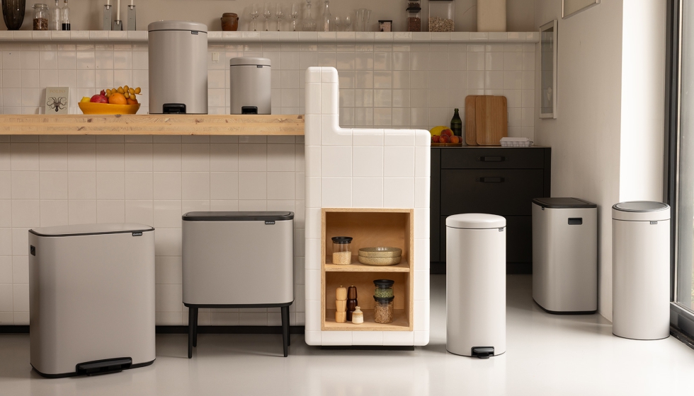 Nuevo color Soft Grey para los cubos de Brabantia