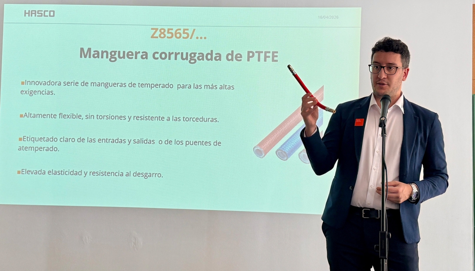 Javier Estrada (en la imagen) y Carlos Vicedo presentaron aspectos sobre la optimizaci�n t�rmica y la estandarizaci�n de componentes de molde...